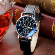 Load image into Gallery viewer, Classic quartz leather Watches for male clock Men&#39;s Watches retro design high quality business watches leather belt reloj